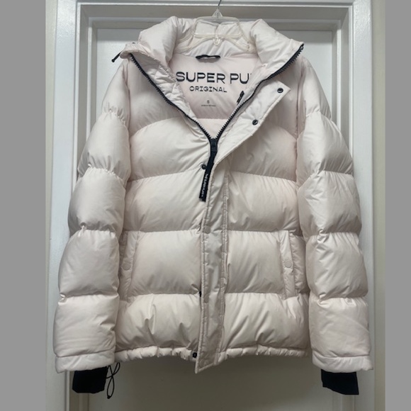 EUC Aritzia The Super Puff Original Down Jacket - Picture 1 of 15